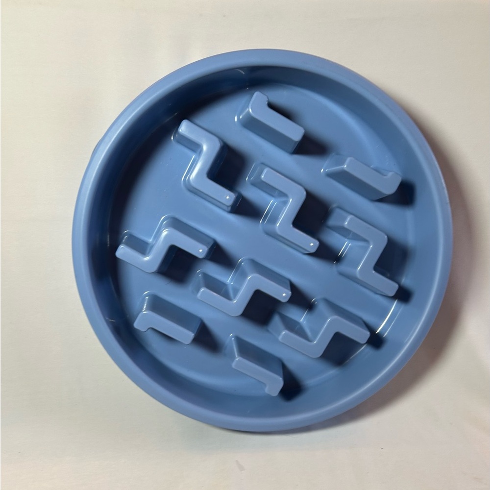 New Outward Hound Fun Slow Feeder Dog Bowl, Blue, 4-cup
